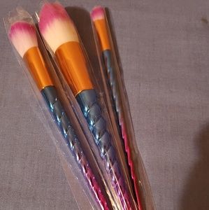 Unicorn make up brushes